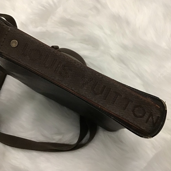 Vintage Louis Vuitton Monogram Crossbody - Picture 3 of 10